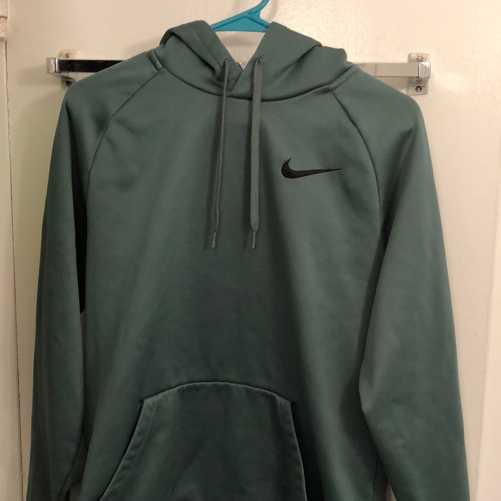 Nike dri-fit hoodie